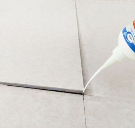 和林格尔瓷砖空鼓维修公司分享卫生间瓷砖脱落的原因可能有以下几点